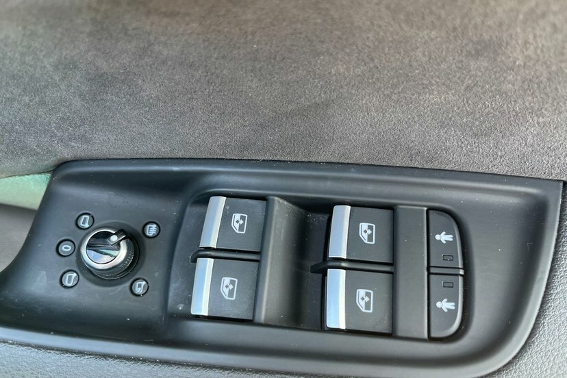 Audi Q7 Q7 S Line Tdi Quattro Black #28