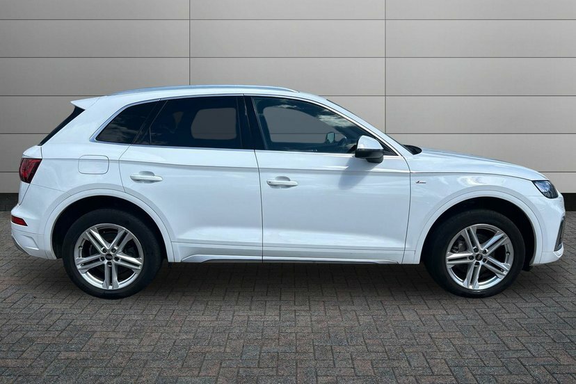 Audi Q5 2.0 Tdi 40 S Line Suv S Tronic Quattro AV21RXC White #4