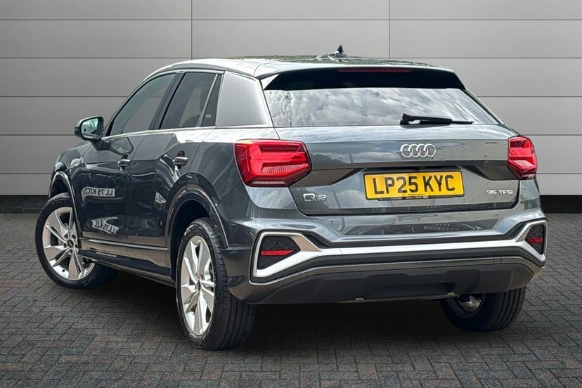 Audi Q2 1.5 Tfsi Cod 35 S Line Suv S Tronic 15 Grey #3