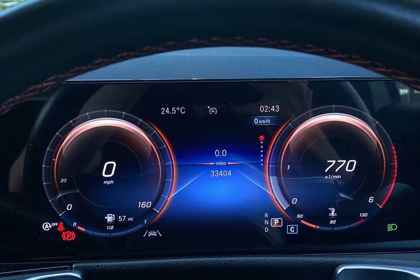 Mercedes-Benz GLB Class Amg Glb 35 Premium 4Matic A Black #62