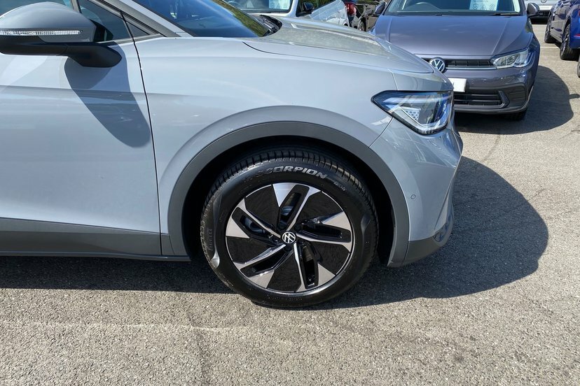 Volkswagen ID.4 210Kw Match Pro 77Kwh Blue #73