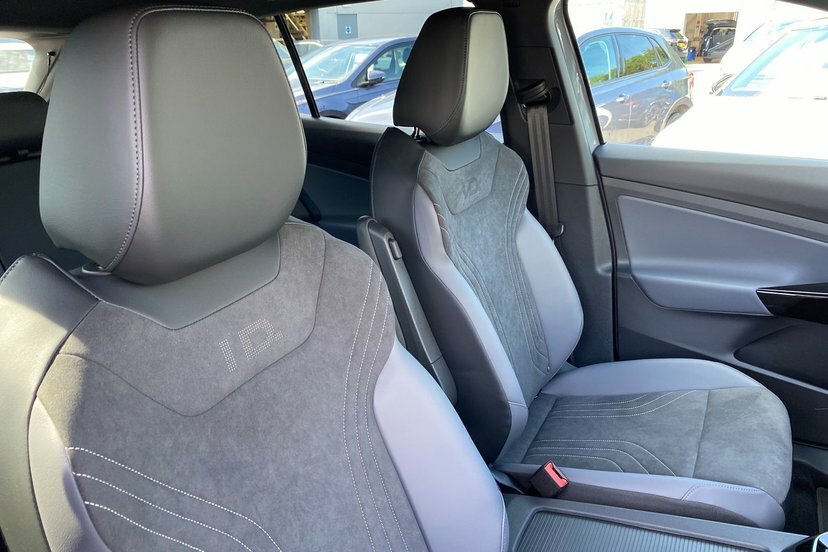 Volkswagen ID.4 210Kw Match Pro 77Kwh Blue #70