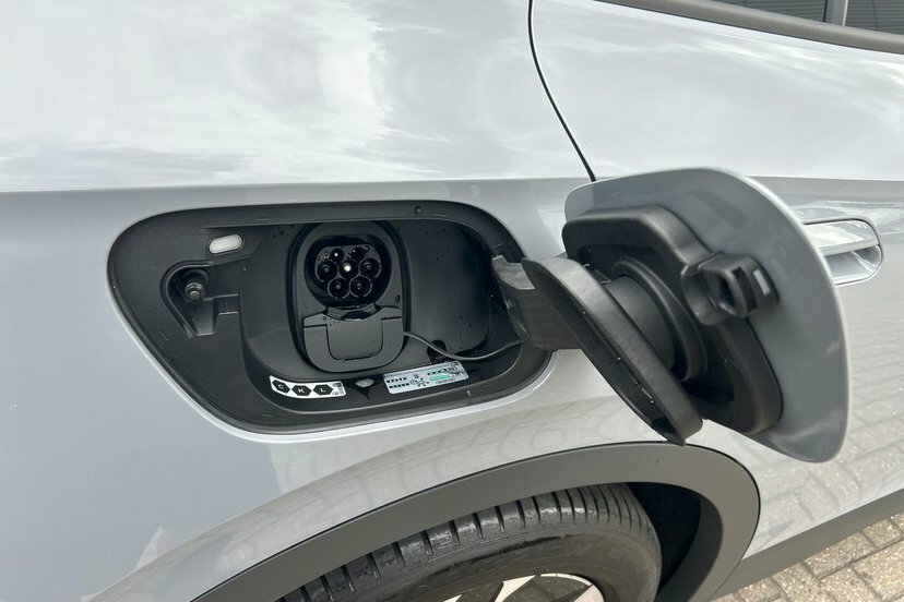 Volkswagen ID.4 210Kw Match Pro 77Kwh Blue #25