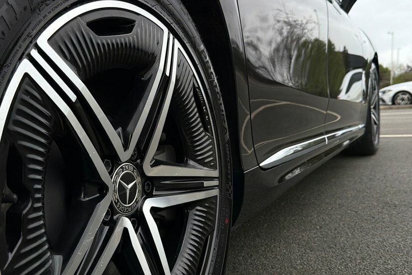 Mercedes-Benz EQE Suv Silver #38