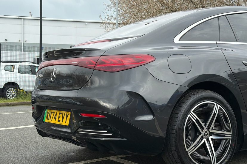 Mercedes-Benz EQE Suv Silver #46