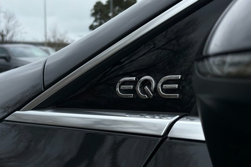 Mercedes-Benz EQE Suv Silver #34