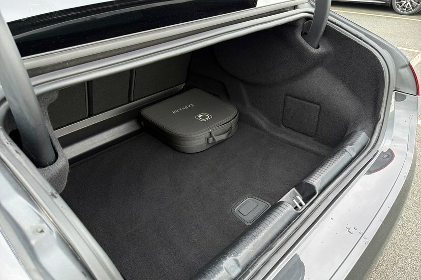 Mercedes-Benz EQE Suv Silver #47