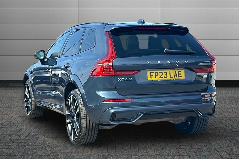 Volvo XC60 2.0H T8 Recharge 18.8Kwh Ultimate Dark Suv Pet Blue #3