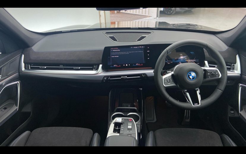 BMW iX1 30 66.5Kwh M Sport Suv Xdrive 1 Black #4