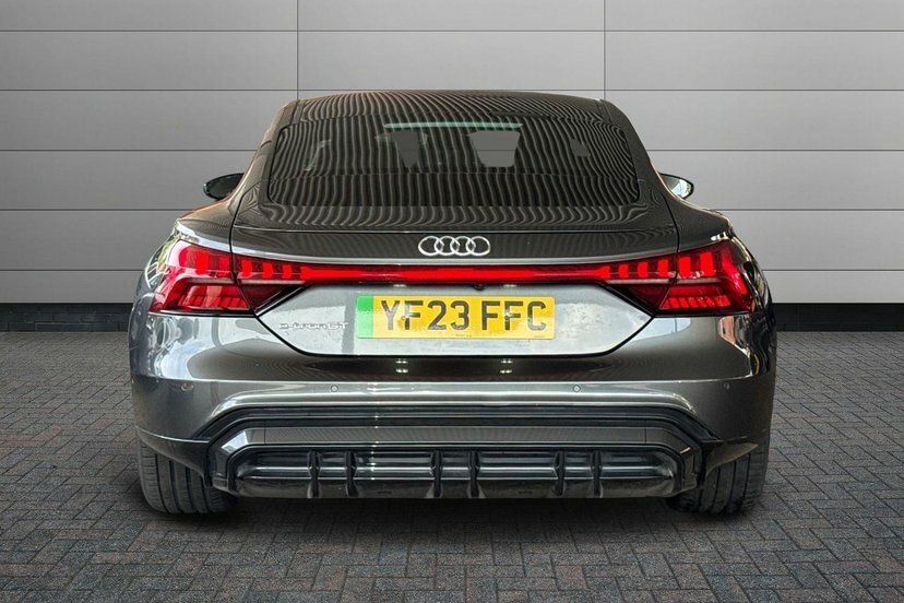Audi E Tron GT 390Kw Quattro 93Kwh Cs Plus Grey #11