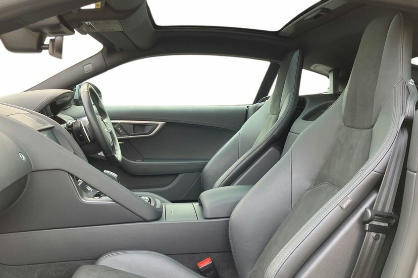 Jaguar F-Type 2.0I R-dynamic Plus Coupe 300 Ps Grey #4