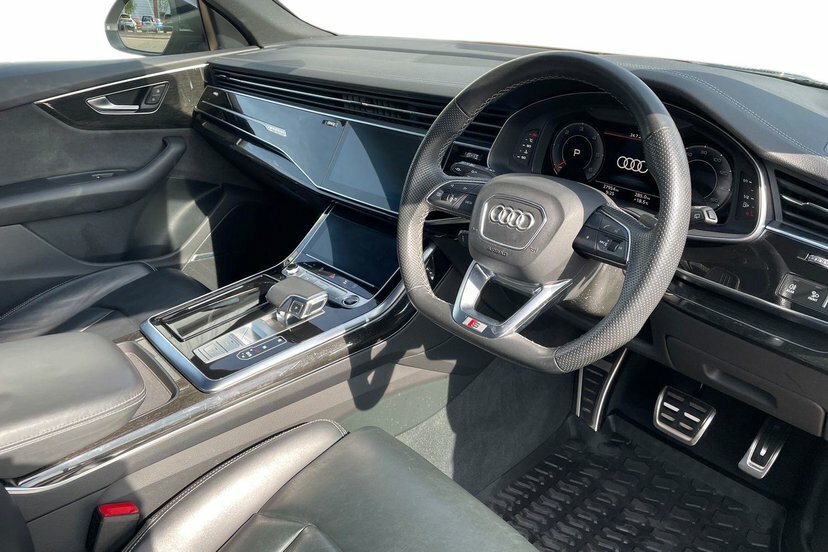 Audi Q8 3.0 Tdi V6 50 Black Edition Suv Tiptron Black #6