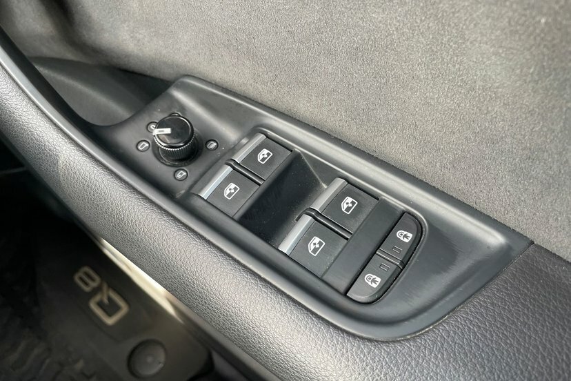 Audi Q8 55 Tfsi Quattro S Line Tiptronic Leather Silver #26