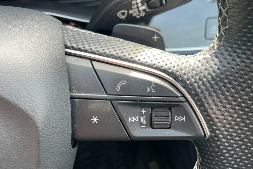 Audi Q8 55 Tfsi Quattro S Line Tiptronic Leather Silver #23