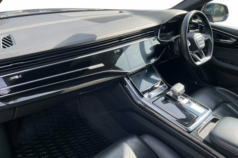 Audi Q8 3.0 Tdi V6 50 Black Edition Suv Tiptron Black #2