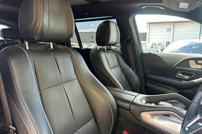 Mercedes-Benz GLS Class 2.9 Gls 400 D 4Matic Night Edition Executive 32 Black #34