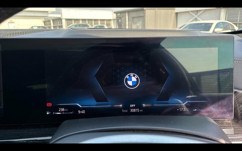 BMW X6 Xdrive M60i Mht Green #9