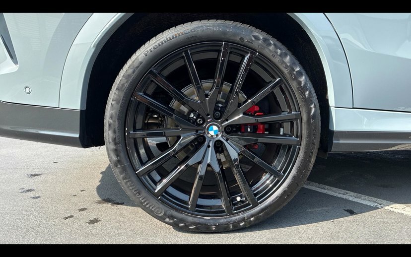 BMW X6 Xdrive M60i Mht Green #14