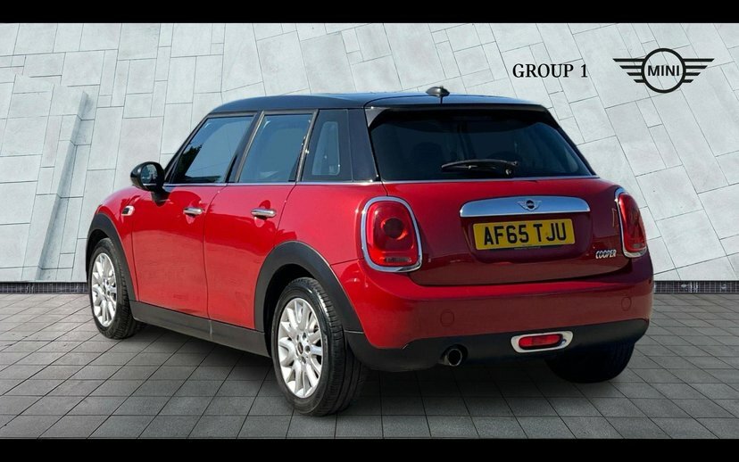 Mini Hatch 1.5 Cooper Hatchback 136 Ps Red #2