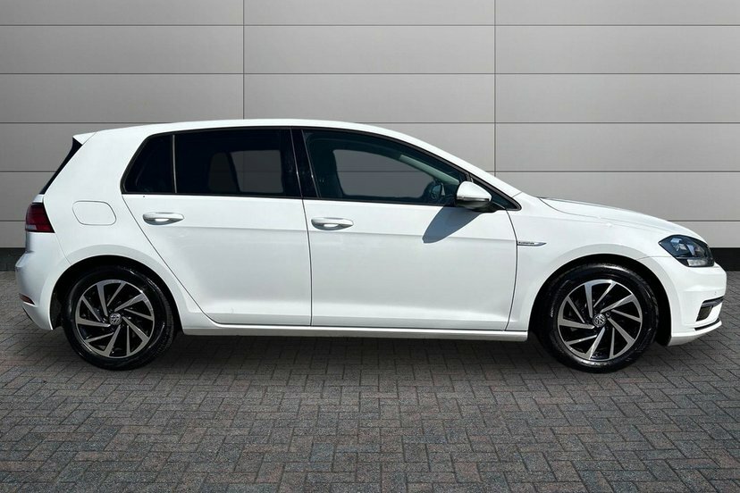 Volkswagen Golf 1.5 Tsi Evo Match Hatchback 130 KJ19XGA White #4