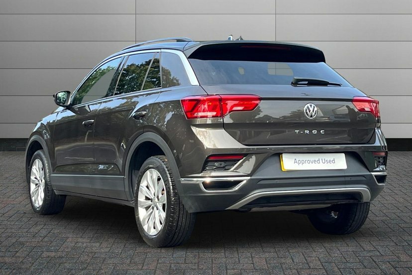 Volkswagen T-Roc 1.5 Tsi Gpf Evo Se Suv Dsg 150 Ps Black #3