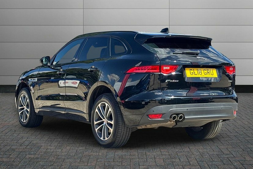 Jaguar F-Pace 2.0 D180 R-sport Suv 180 Ps Black #3