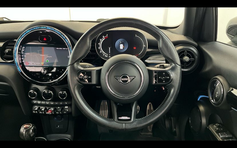 Mini Hatch 1.5 Cooper Sport Hatchback 136 Black #5