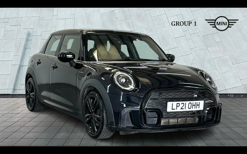 Mini Hatch 1.5 Cooper Sport Hatchback 136 Black