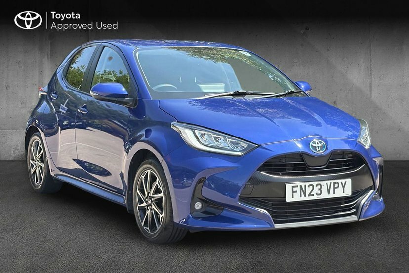 Toyota Yaris 1.5 Vvt-h Design Hatchback Hybrid E-cvt Blue