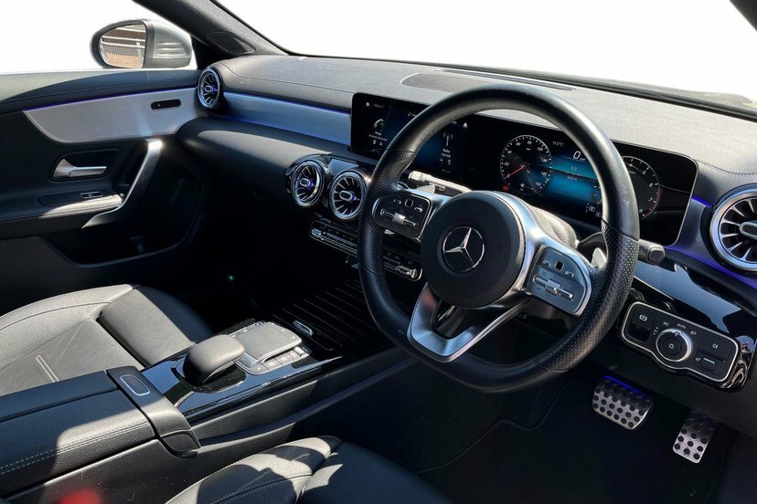 Mercedes-Benz CLA Class Cla 200 Amg Line Tip White #5