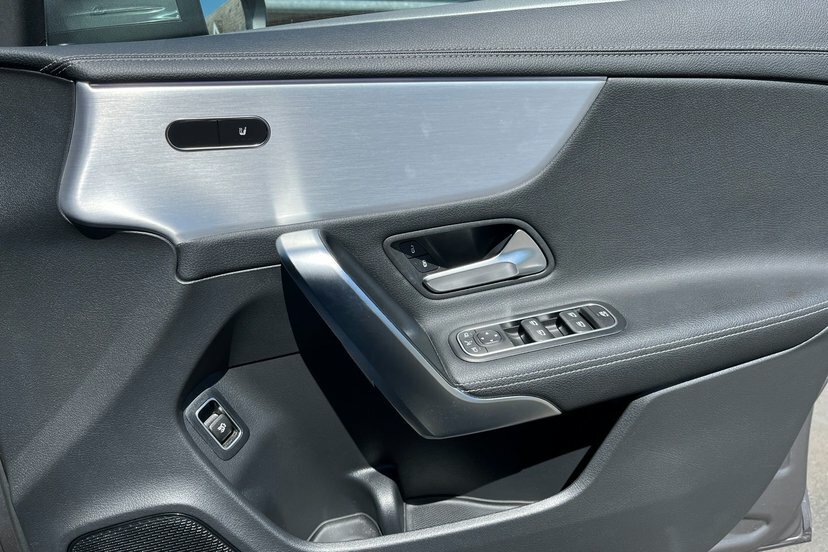 Mercedes-Benz CLA Class Cla 200 Amg Line Tip White #33