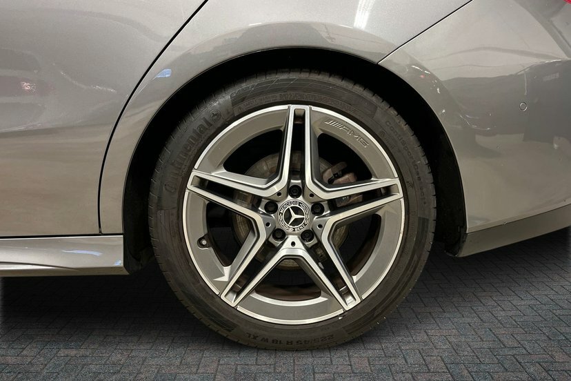 Mercedes-Benz CLA Class Cla 220D Amg Line Tip White #8