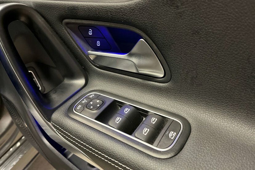 Mercedes-Benz CLA Class Cla 220D Amg Line Tip White #67