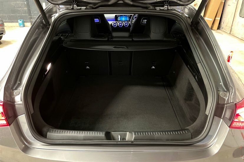 Mercedes-Benz CLA Class Cla 220D Amg Line Tip White #54