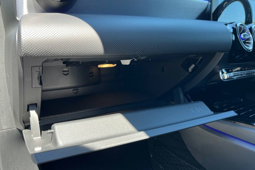 Mercedes-Benz CLA Class Cla 200 Amg Line Tip White #18
