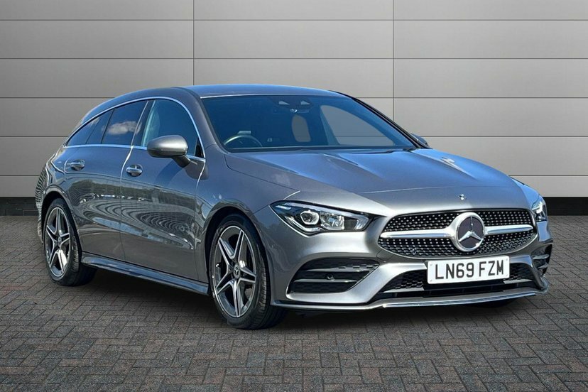 Mercedes-Benz CLA Class Cla 200 Amg Line Tip White #1