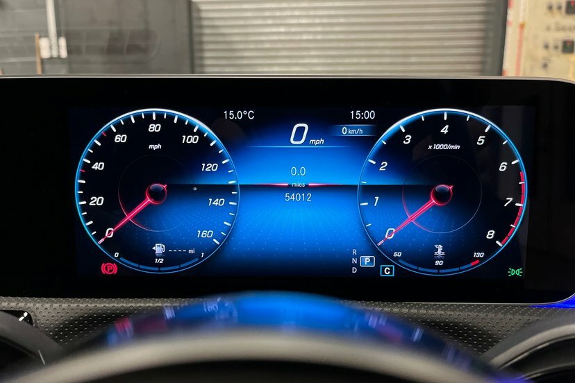 Mercedes-Benz CLA Class Cla 220D Amg Line Tip White #11
