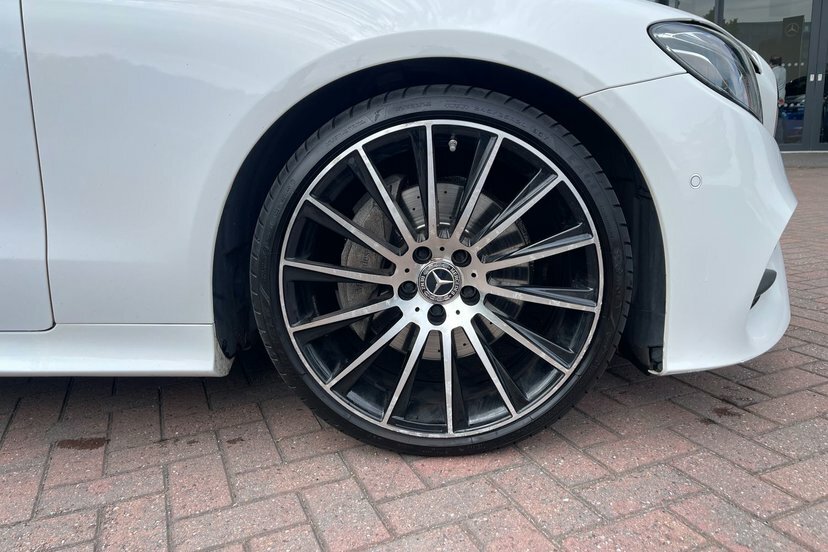 Mercedes-Benz E Class E220d Amg Line Cabriolet FV19TMO White #4