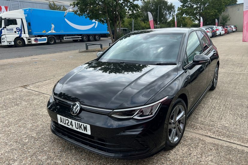 Volkswagen Golf Life Tsi #32