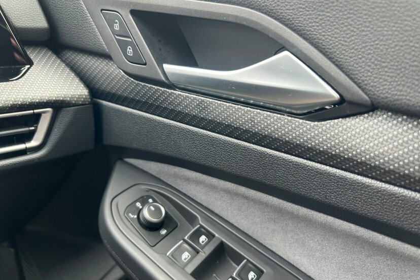 Volkswagen Golf Life Tsi #37