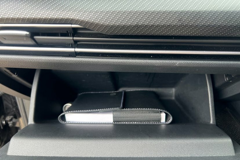 Volkswagen Golf Life Tsi #20