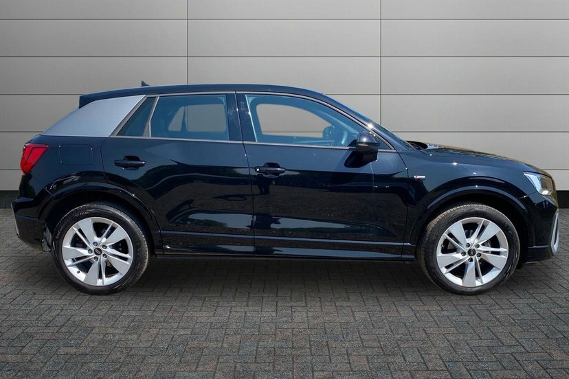 Audi Q2 1.5 Tfsi Cod 35 S Line Suv S Tronic 15 Black #4