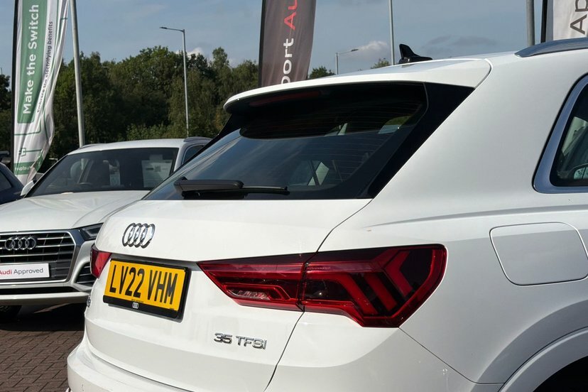 Audi Q3 1.5 Tfsi Cod 35 Black Edition Suv S Tro Blue #20