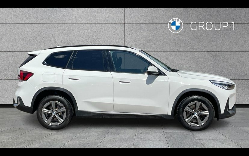 BMW X1 X1 Sdrive20i Sport MP73XMH White #3