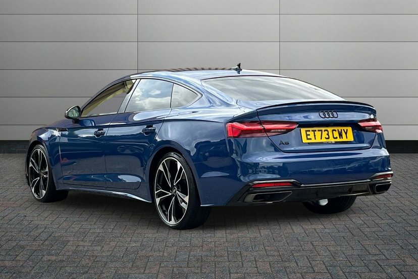 Audi A5 2.0 Tfsi 35 Black Edition Sportback S T Blue #3