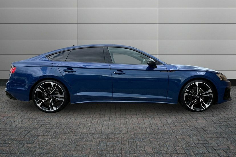 Audi A5 2.0 Tfsi 35 Black Edition Sportback S T Blue #4