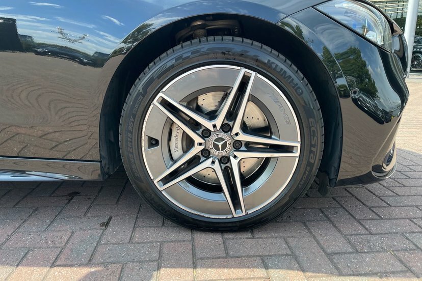 Mercedes-Benz C Class 2.0 C300e 25.4Kwh Amg Line Premium Plus Estate 5 Black #4