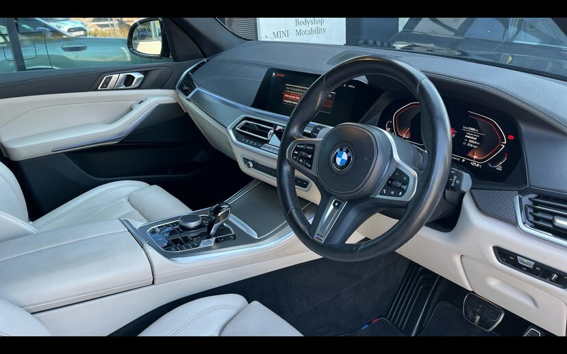 BMW X5 X5 Xdrive40d M Sport BK22FWX Black #6