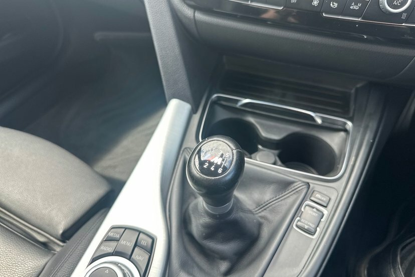 BMW 3 Series 320D Sport Black #24