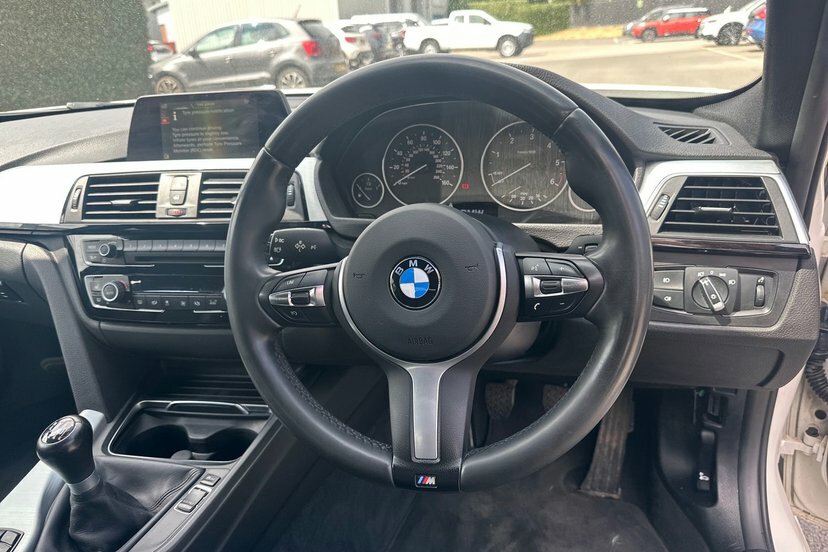 BMW 3 Series 320D Sport Black #18